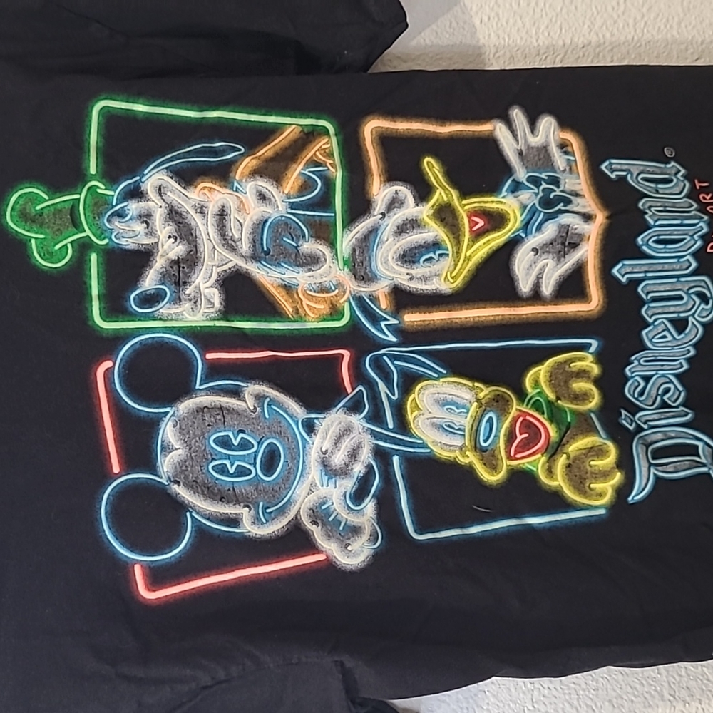 Disneyland Light parade 3D tshirt small black - Picture 7 of 11